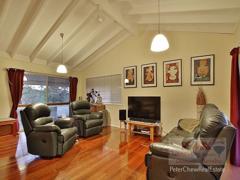 9 Fairweather Street, KENMORE