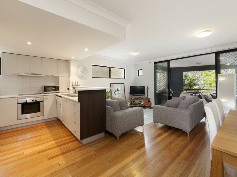  4/14 Grimes Street, AUCHENFLOWER